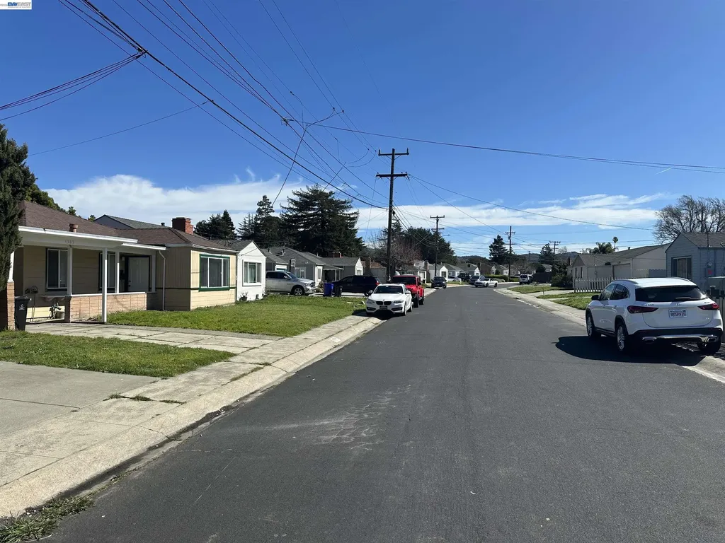 4363 Wesley Way El Sobrante CA 94803