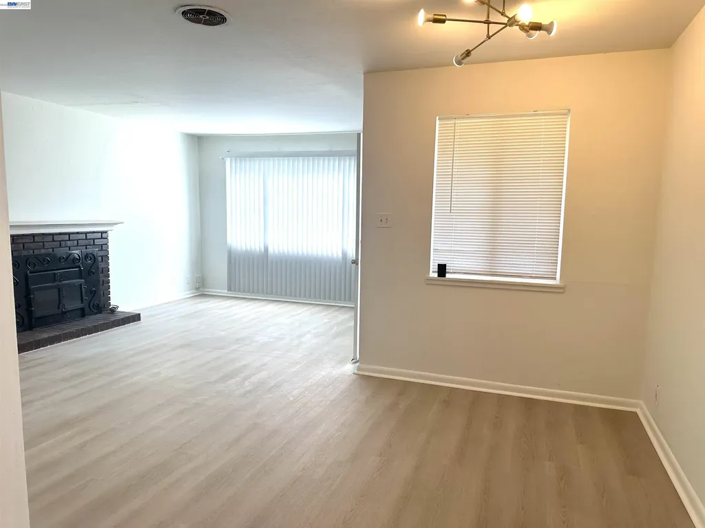 4363 Wesley Way El Sobrante CA 94803