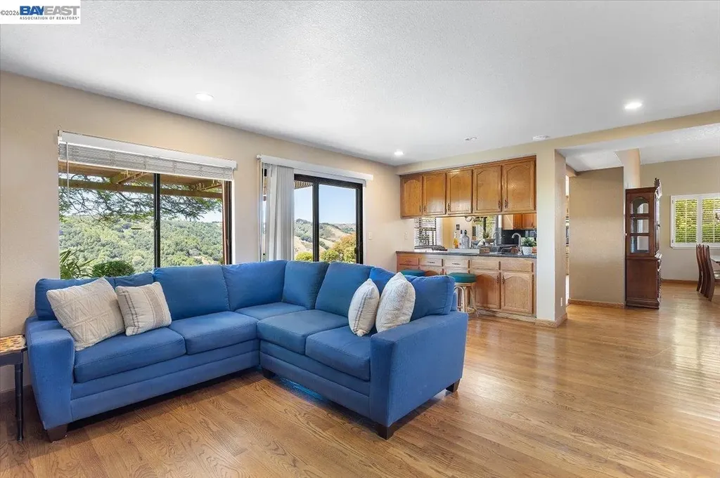 6444 Boone Drive Castro Valley CA 94552