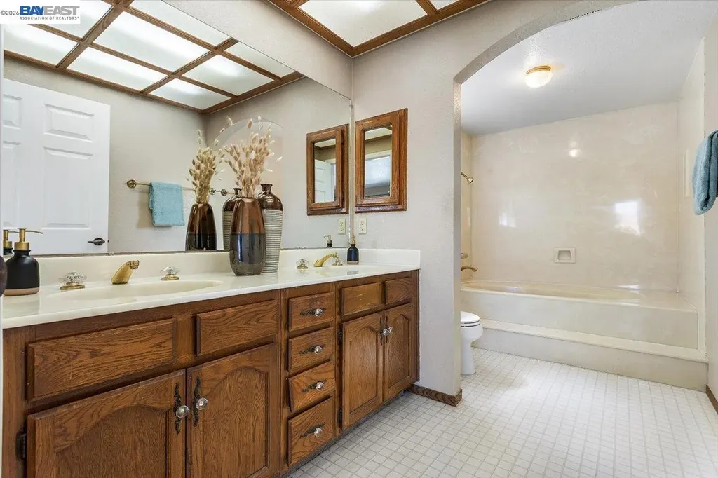 6444 Boone Drive Castro Valley CA 94552