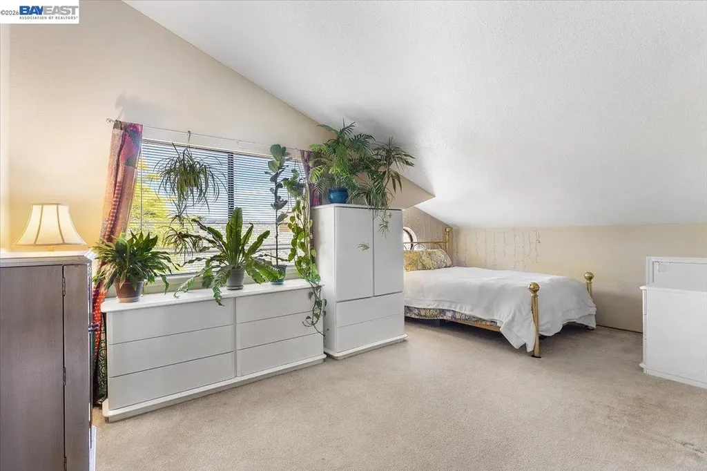 6444 Boone Drive Castro Valley CA 94552