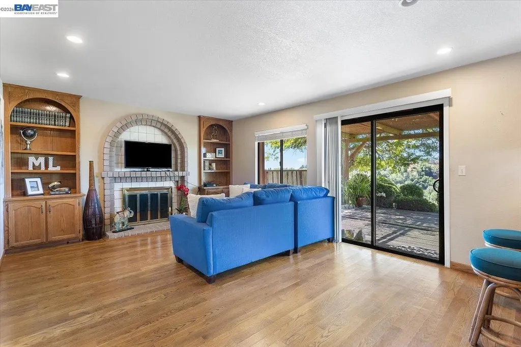 6444 Boone Drive Castro Valley CA 94552