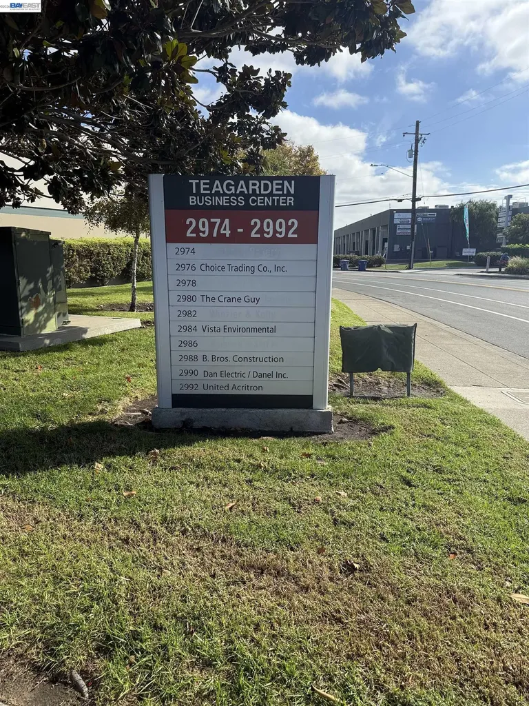 2982 Teagarden Street San Leandro CA 94577