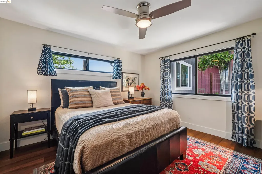 3320 Burdeck Drive Oakland CA 94602