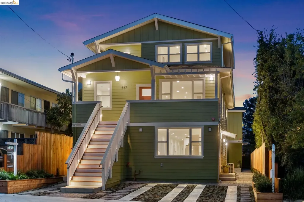 667 Alcatraz Avenue Oakland CA 94609