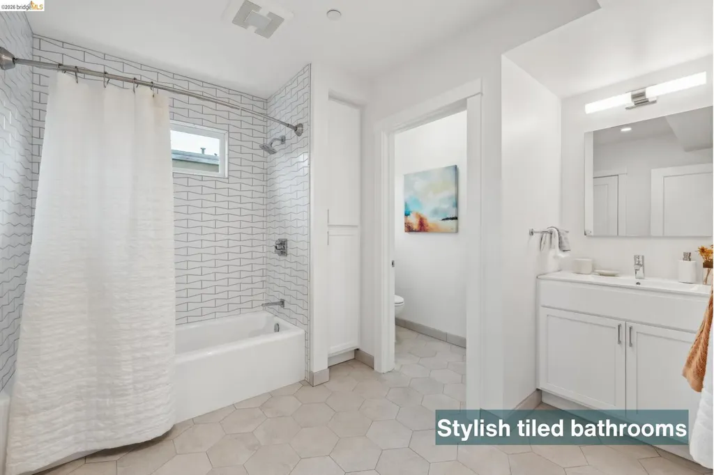 667 Alcatraz Avenue Oakland CA 94609