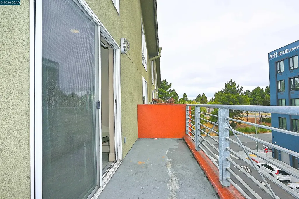 675 8th Street Oakland CA 94607