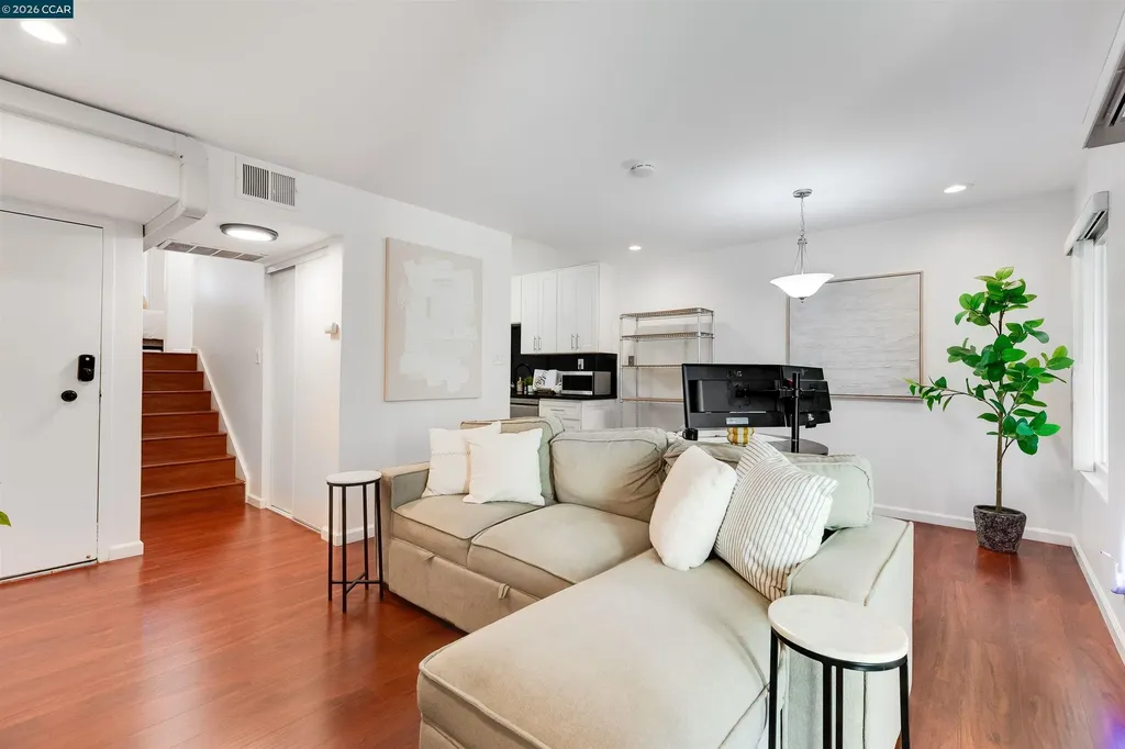 2724 Oak Road Walnut Creek CA 94597