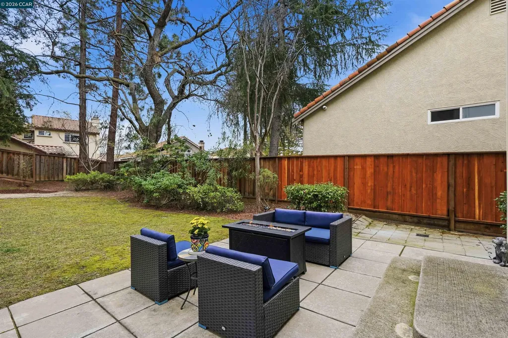 2175 Bluerock Circle Concord CA 94521