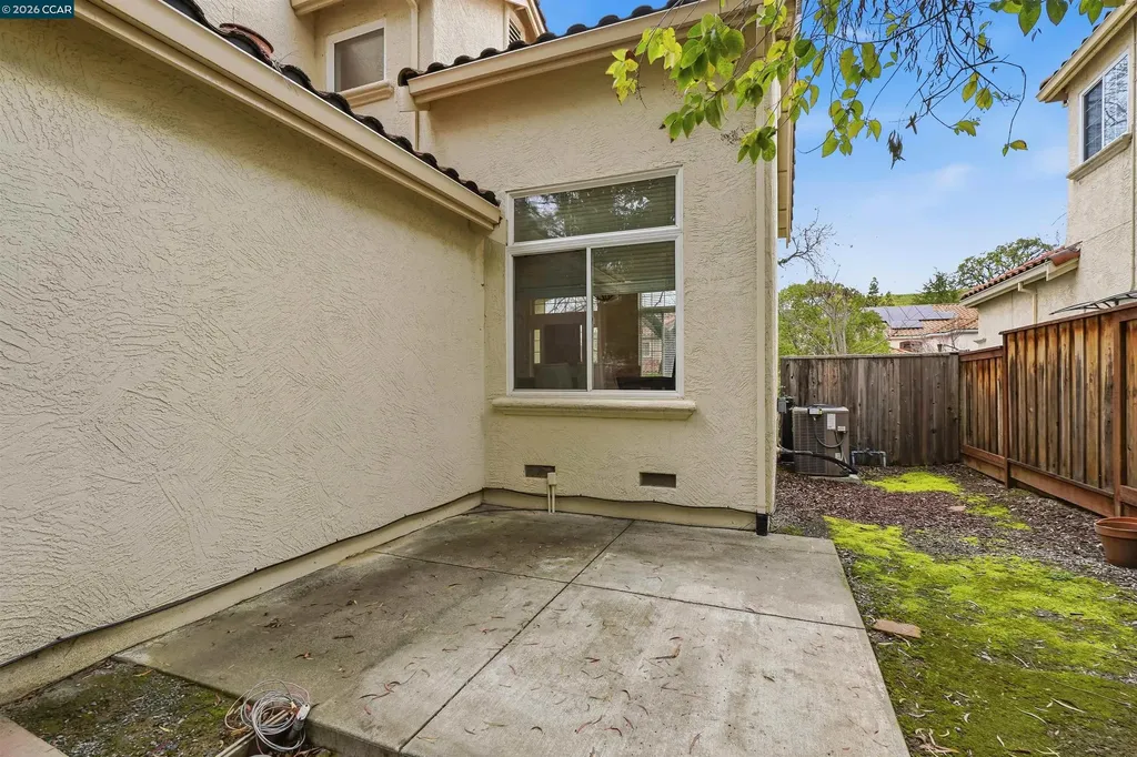 2175 Bluerock Circle Concord CA 94521