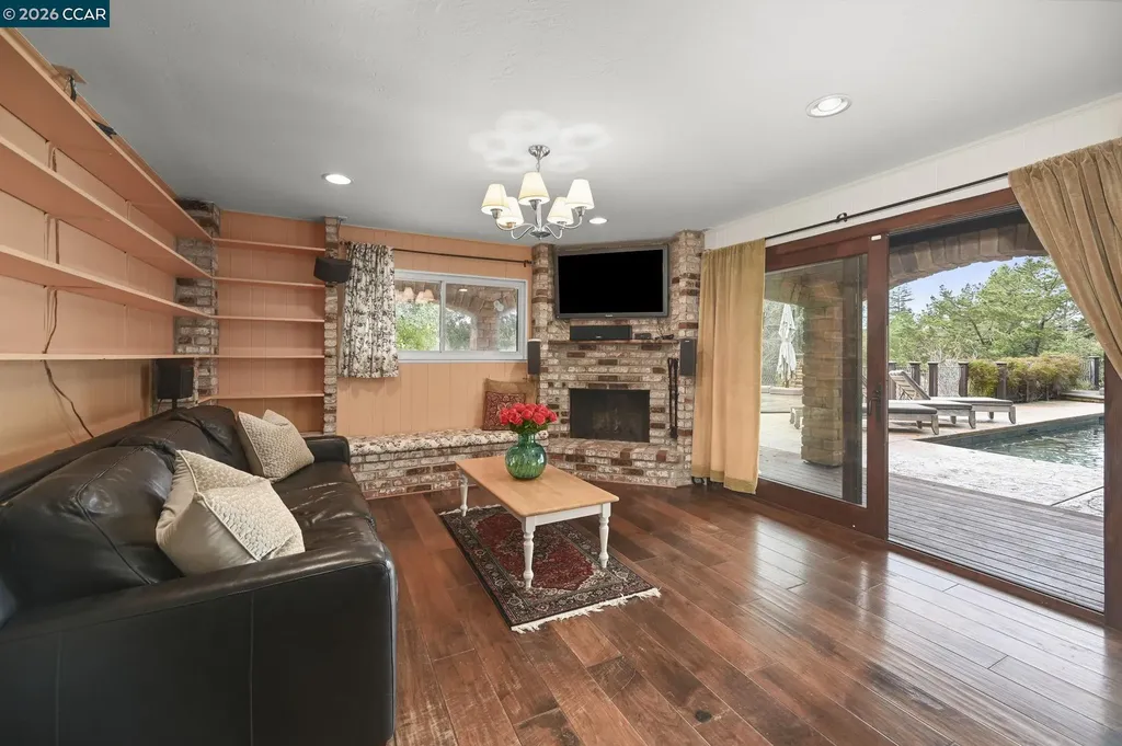 321 Livorna Heights Road Alamo CA 94507