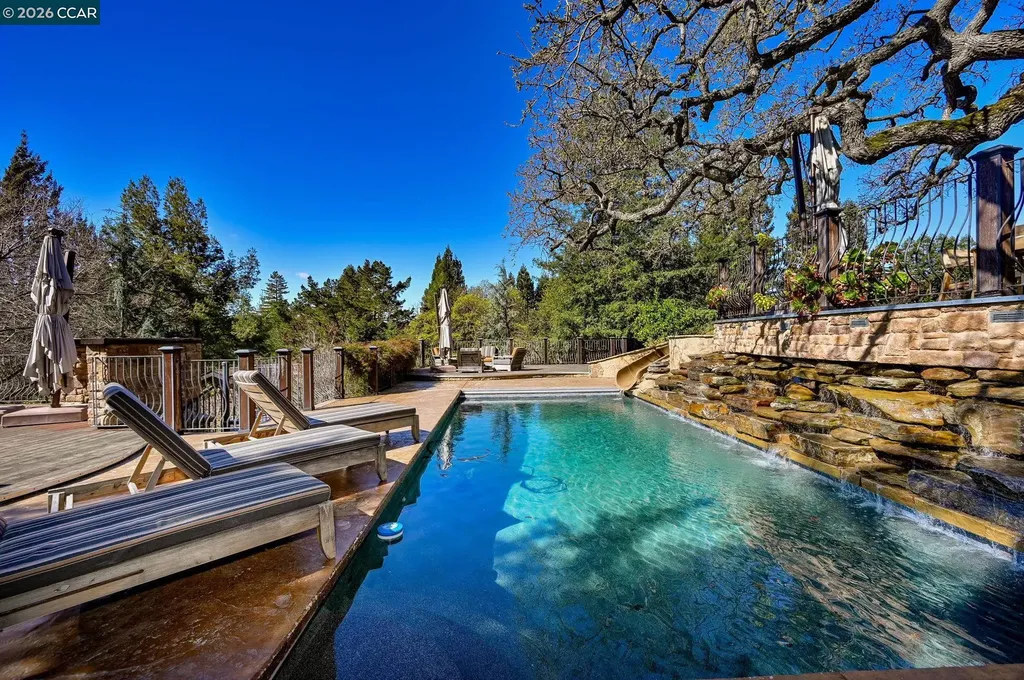 321 Livorna Heights Road Alamo CA 94507