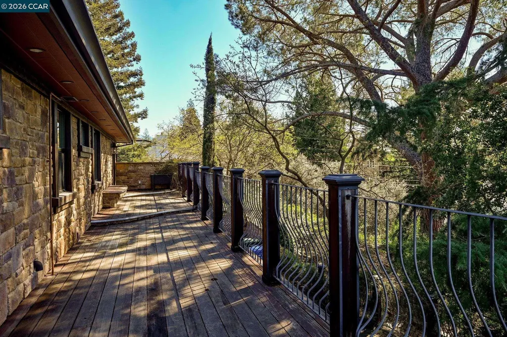 321 Livorna Heights Road Alamo CA 94507