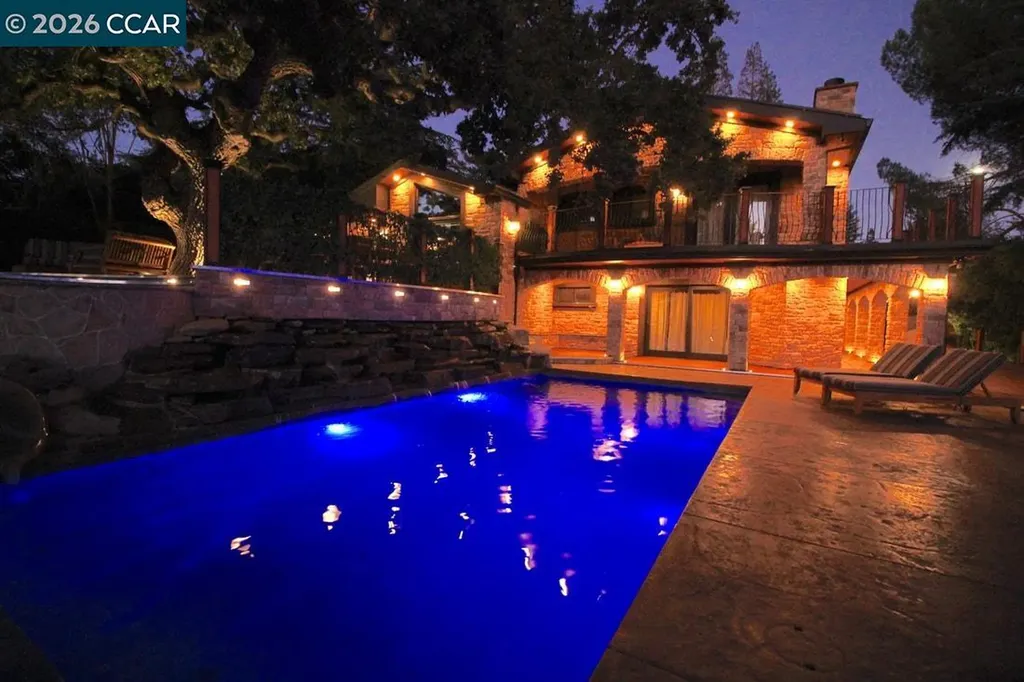 321 Livorna Heights Road Alamo CA 94507