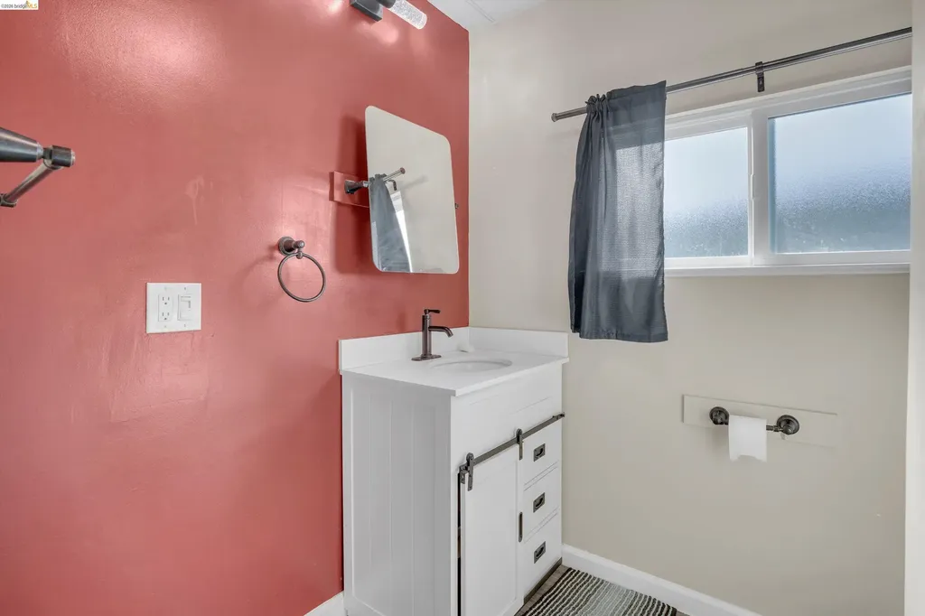 180 Algiers Circle Pacheco CA 94553