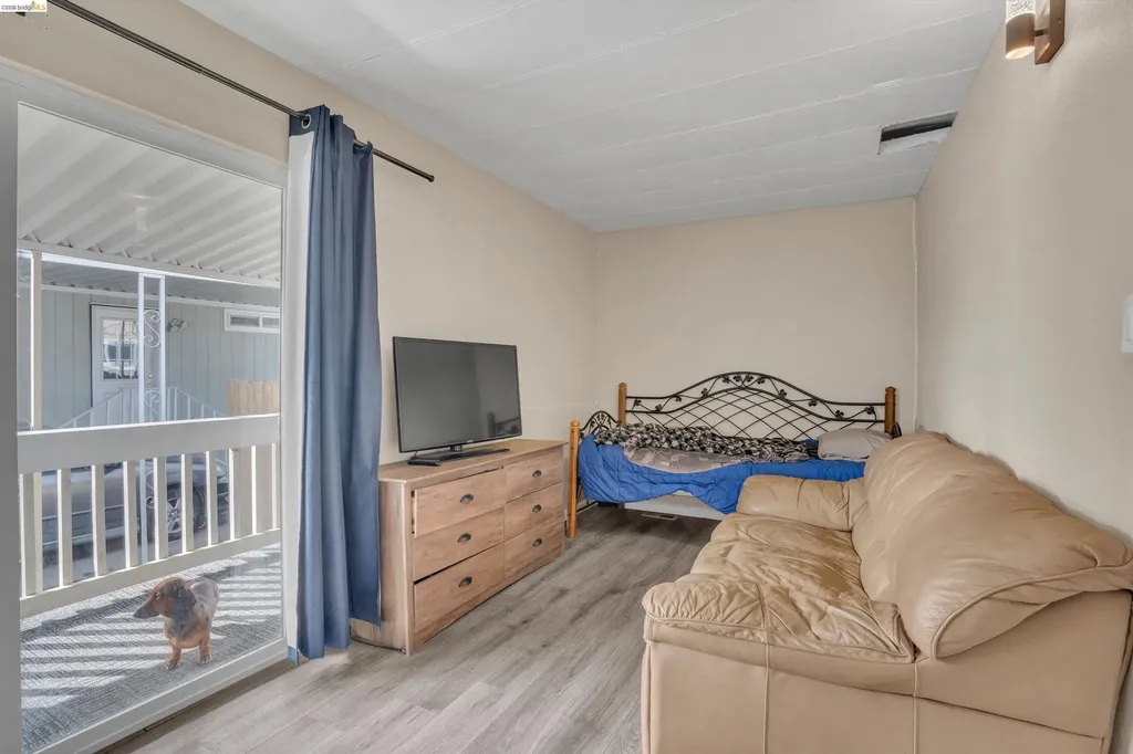 180 Algiers Circle Pacheco CA 94553