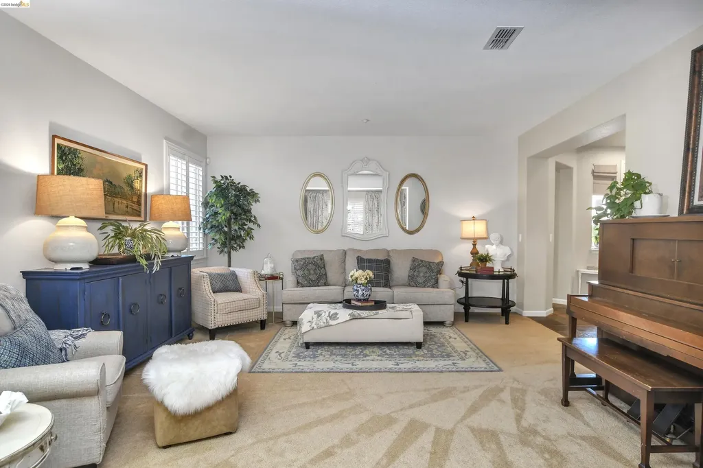 738 Campanello Way Brentwood CA 94513