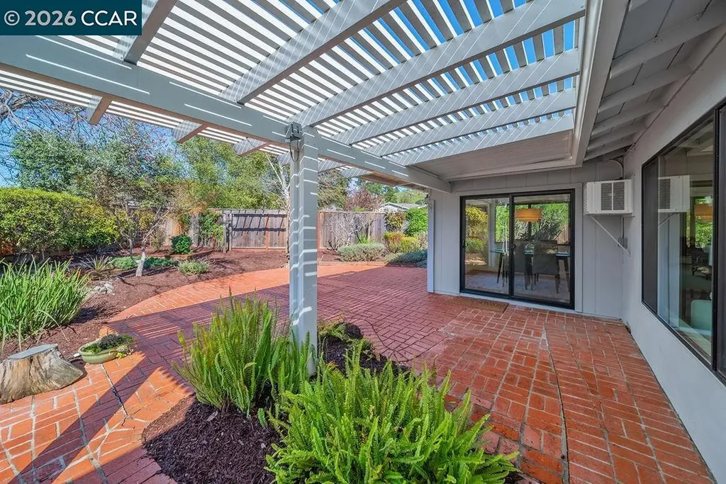 196 Wilkie Drive Walnut Creek CA 94598