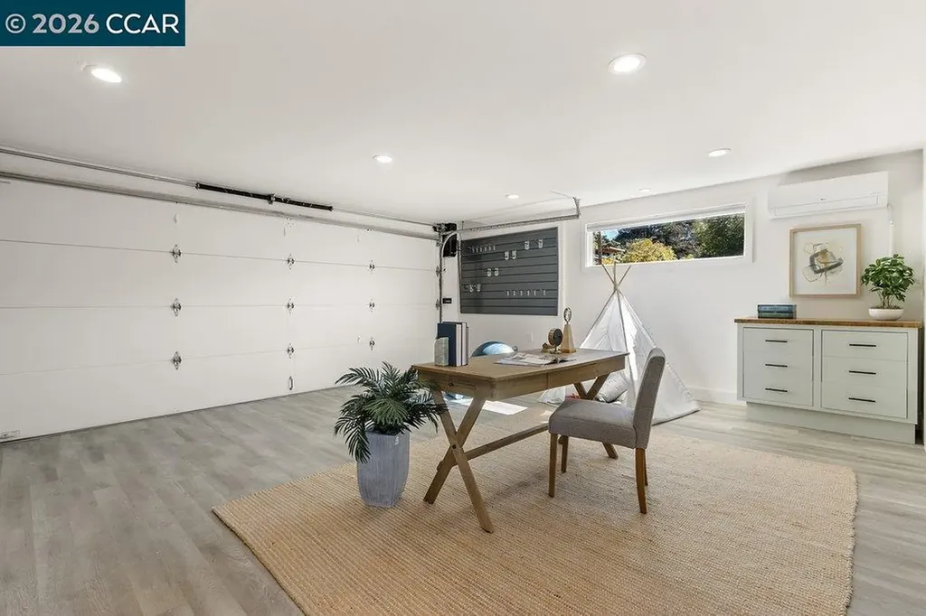 7 Whitehall Drive Orinda CA 94563