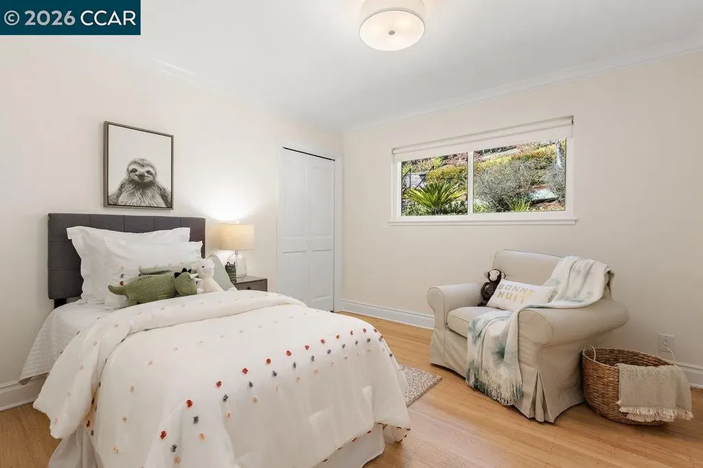 7 Whitehall Drive Orinda CA 94563