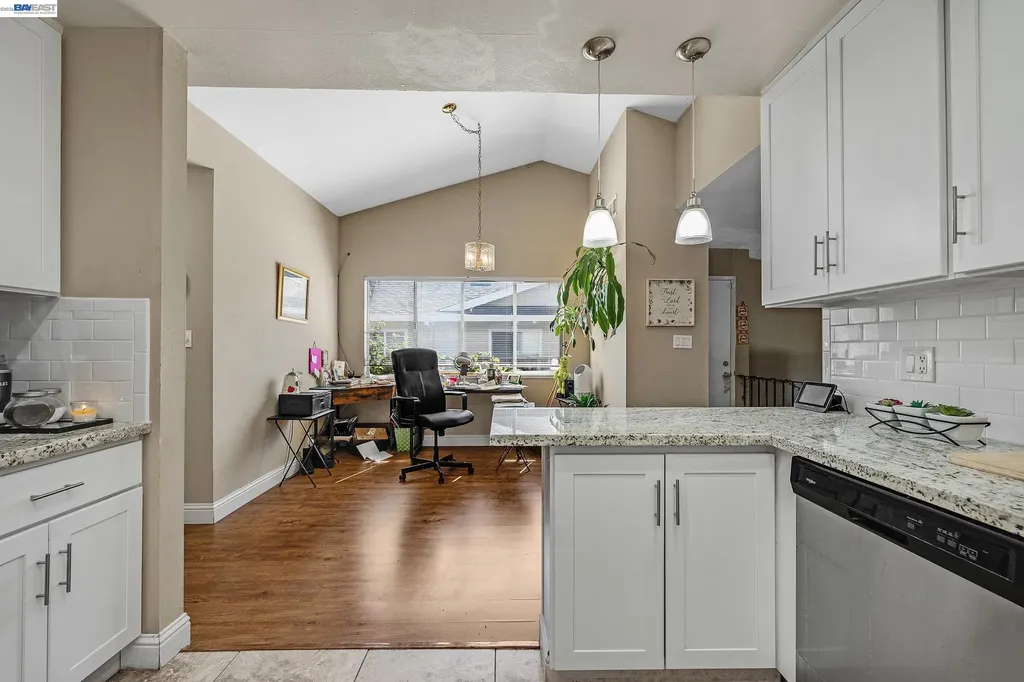 30236 Vanderbilt Street Hayward CA 94544