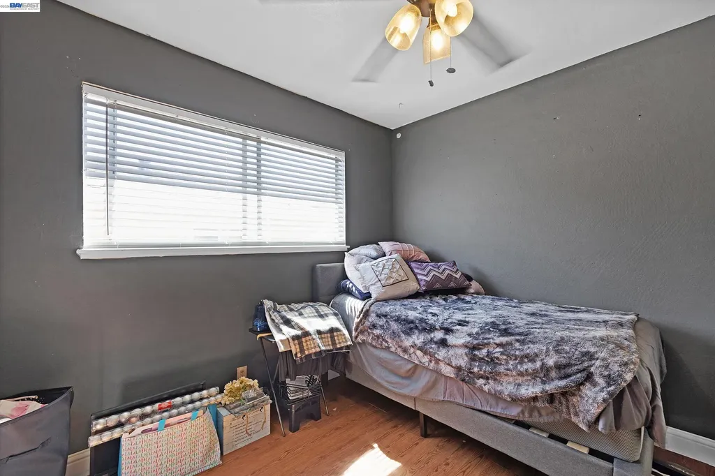 30236 Vanderbilt Street Hayward CA 94544