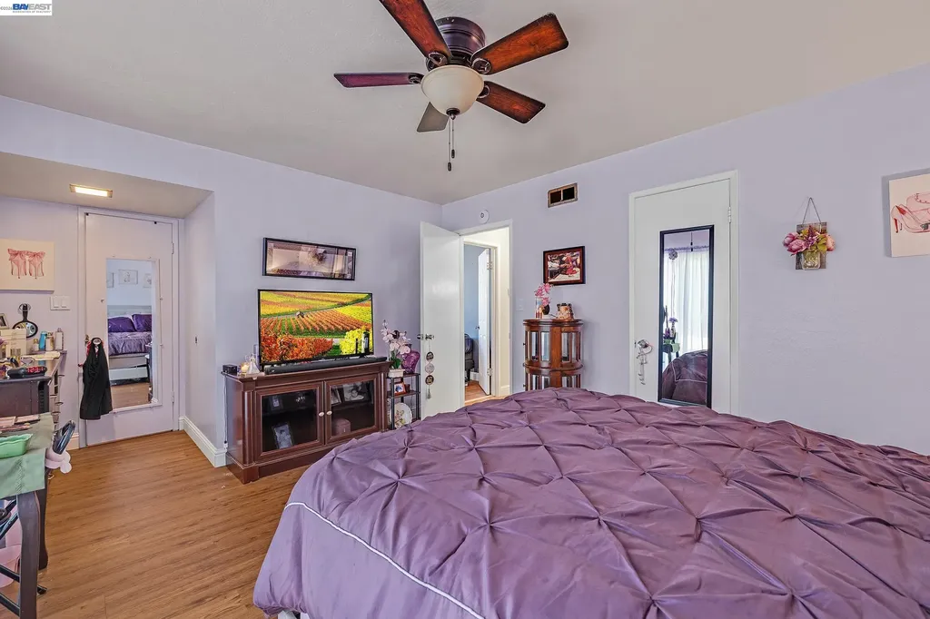 30236 Vanderbilt Street Hayward CA 94544
