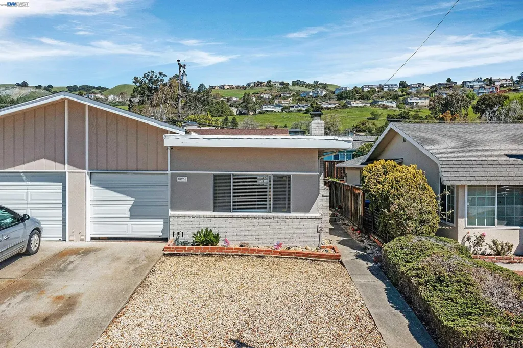 30236 Vanderbilt Street Hayward CA 94544