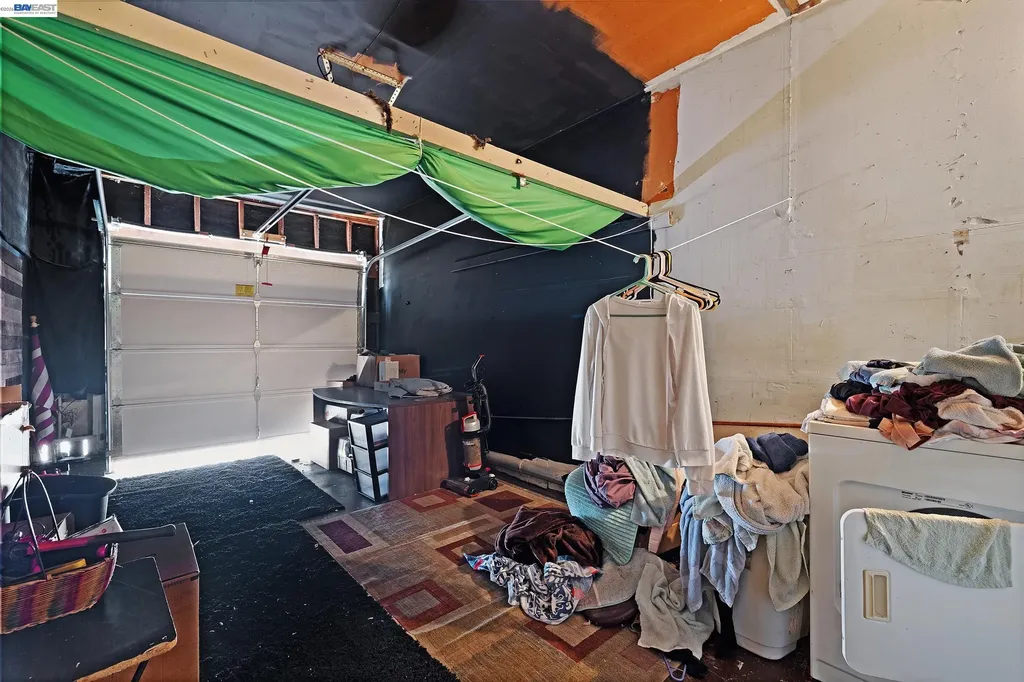 30236 Vanderbilt Street Hayward CA 94544