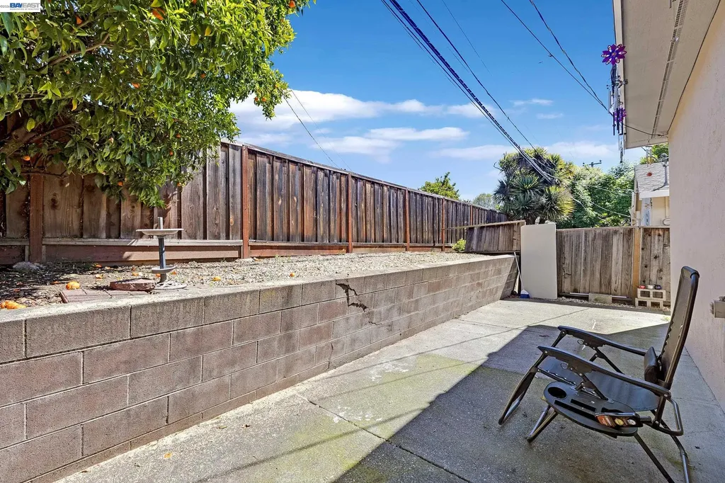 30236 Vanderbilt Street Hayward CA 94544