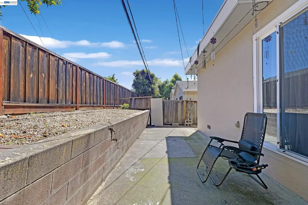 30236 Vanderbilt Street Hayward CA 94544