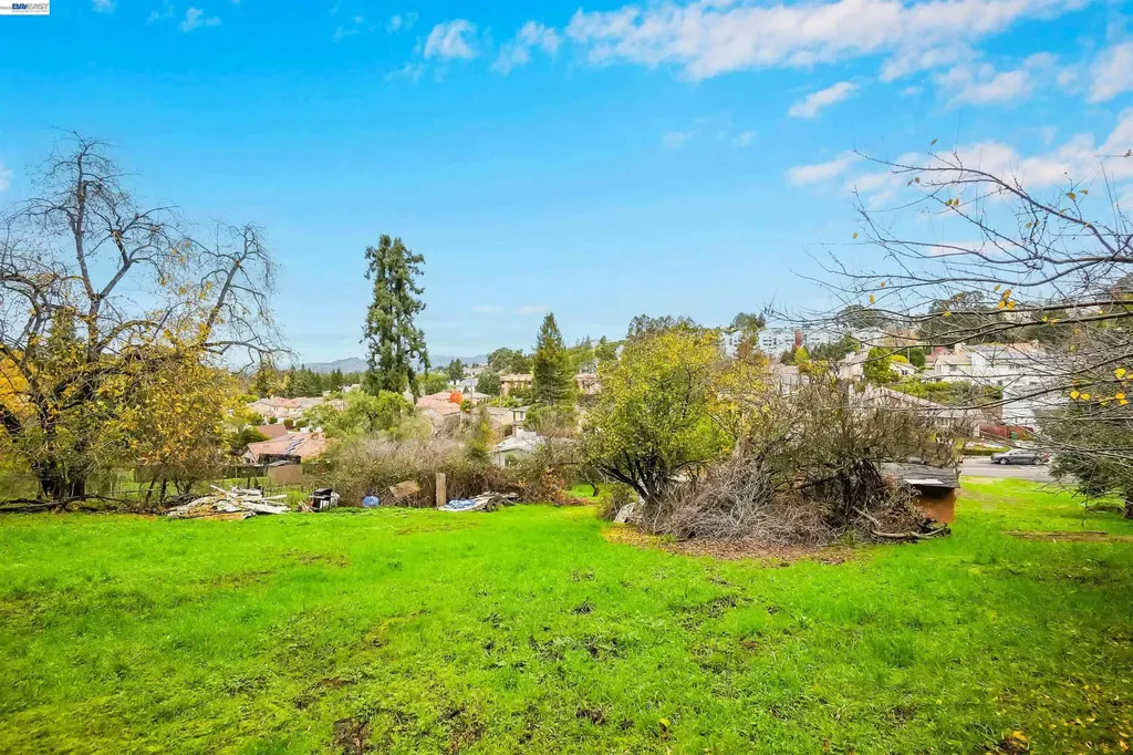 27449 Dobbel Avenue Hayward CA 94542