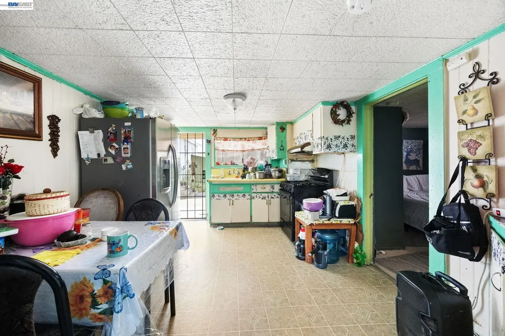 209 Dabner Street San Leandro CA 94577