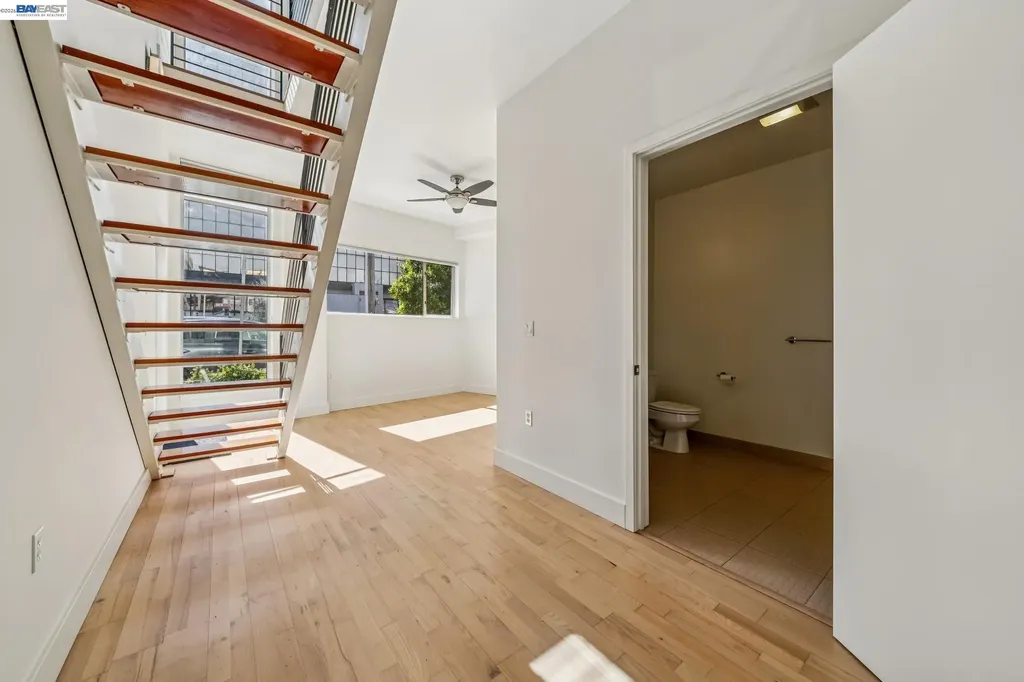 2300 Broadway Oakland CA 94612