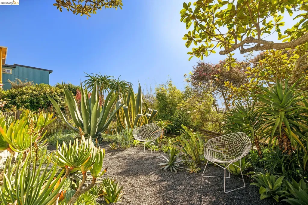 148 Highland Boulevard Kensington CA 94708