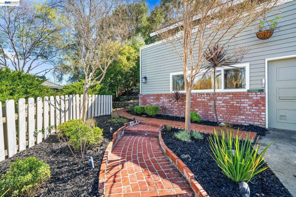 4262 Tamur Court Pleasanton CA 94566