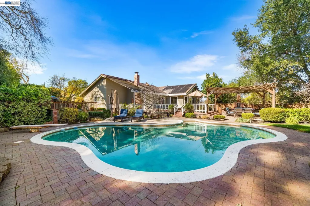 4262 Tamur Court Pleasanton CA 94566