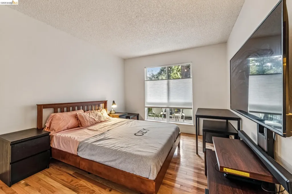 199 Montecito Avenue Oakland CA 94610