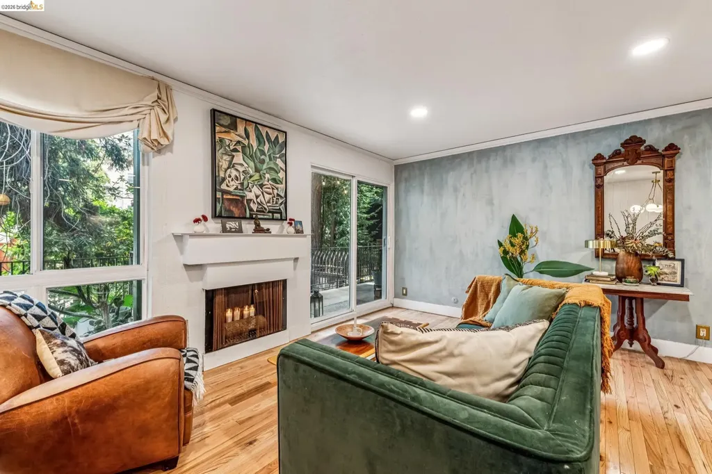 199 Montecito Avenue Oakland CA 94610