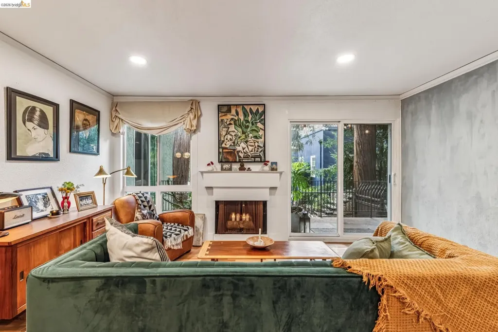 199 Montecito Avenue Oakland CA 94610