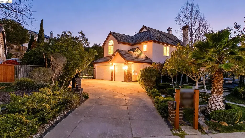 4080 Woodstock Road Hayward CA 94542