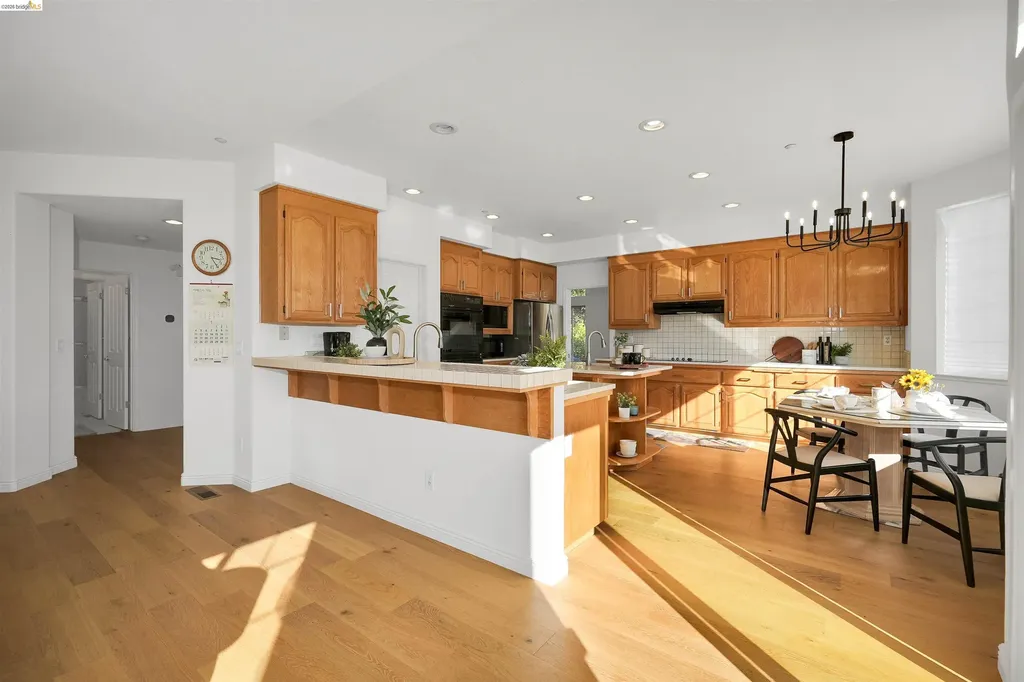 4080 Woodstock Road Hayward CA 94542