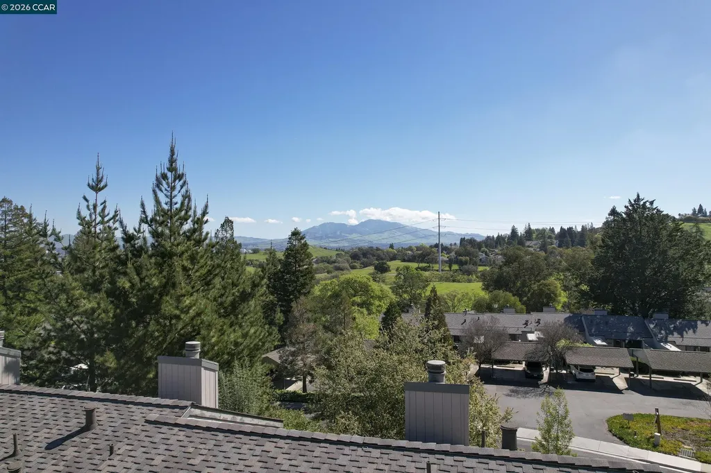 1589 Ashwood Drive Martinez CA 94553