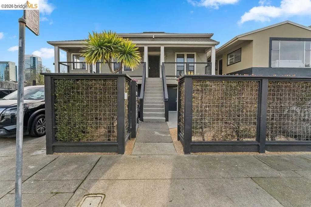 769 17th Street Oakland CA 94612