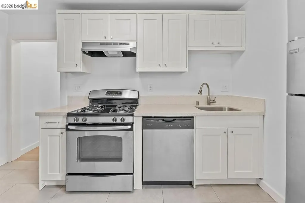 769 17th Street Oakland CA 94612