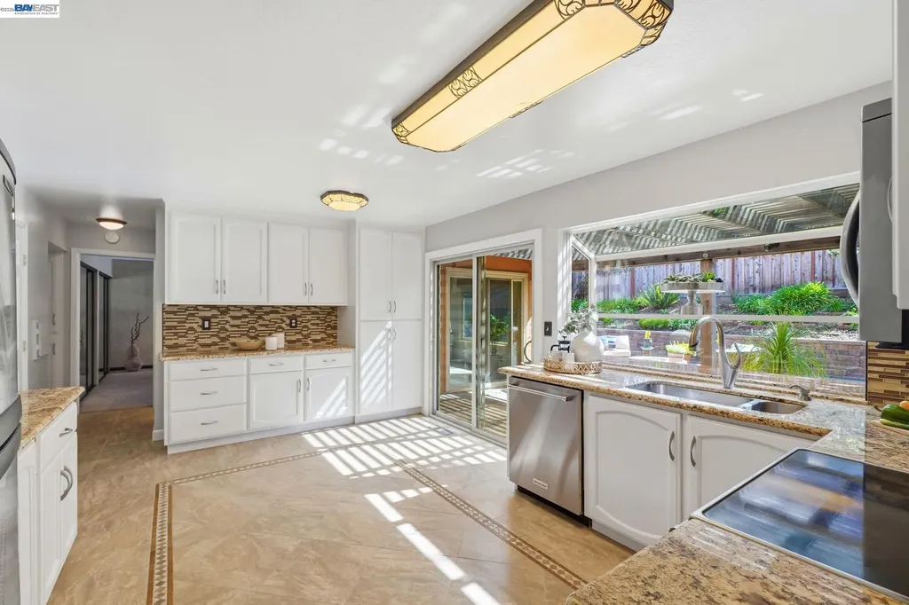 7738 Fairoaks Drive Pleasanton CA 94588