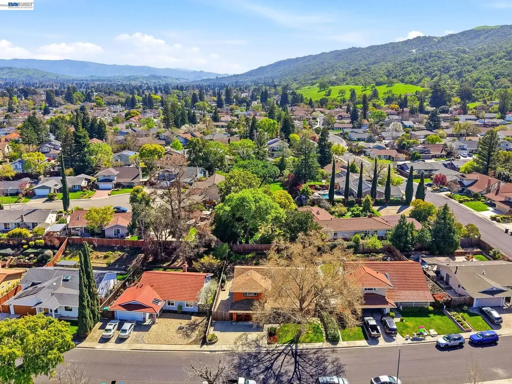 7738 Fairoaks Drive Pleasanton CA 94588