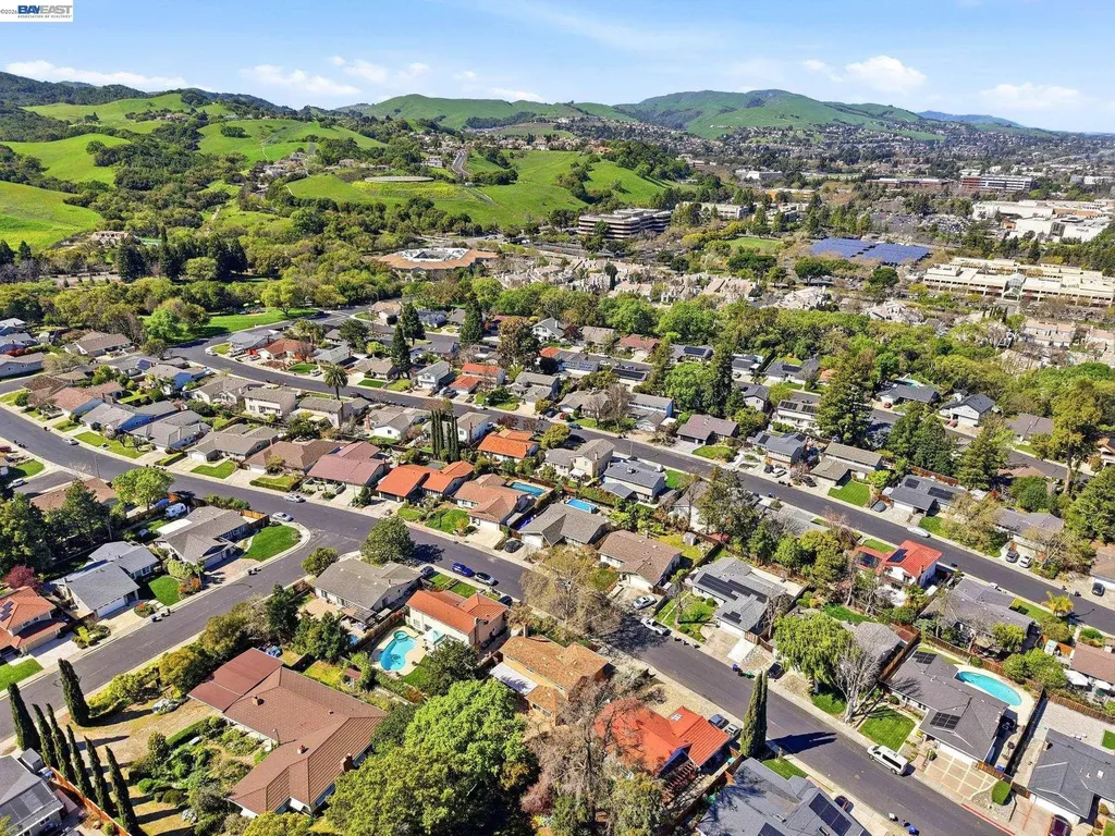 7738 Fairoaks Drive Pleasanton CA 94588