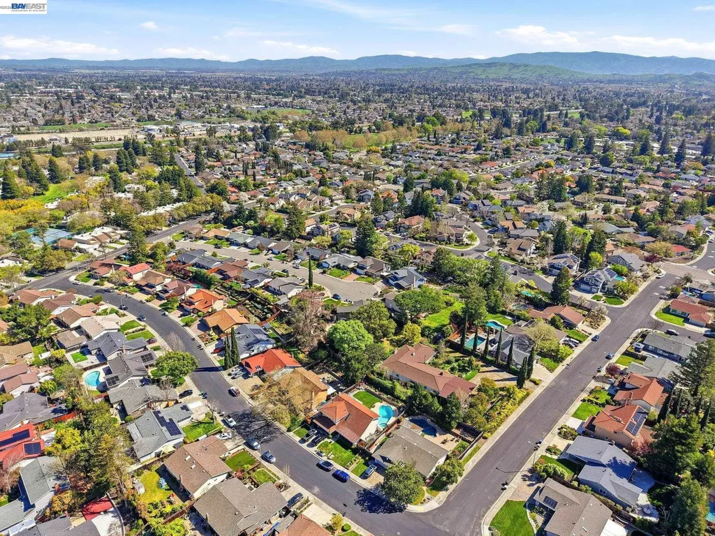 7738 Fairoaks Drive Pleasanton CA 94588