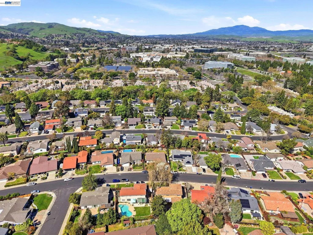 7738 Fairoaks Drive Pleasanton CA 94588